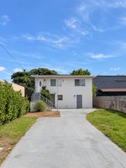2315 NW 35th Street, Miami, FL 33142