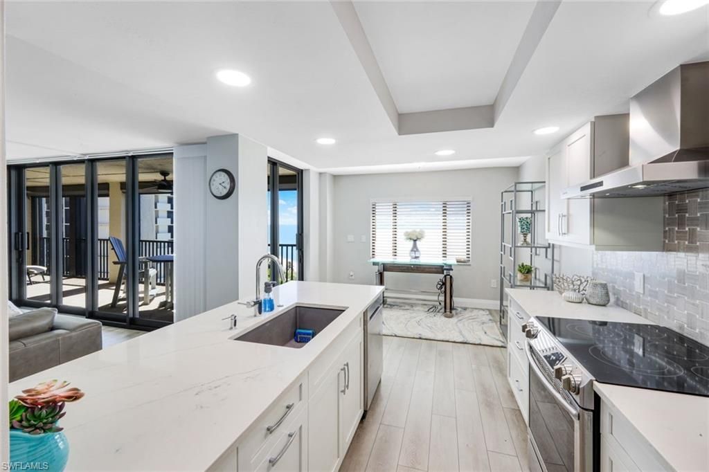 10951 Gulf Shore DR 1202, NAPLES, FL 34108 — photo 5