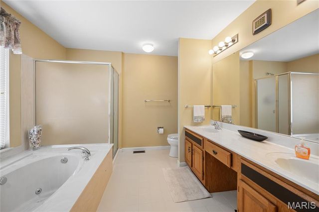 1661 Praise Boulevard, Fenton, MO 63026