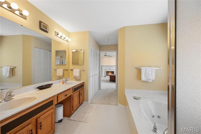 1661 Praise Boulevard, Fenton, MO 63026