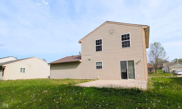 1685 Thresher Drive, Columbus, IN 47201