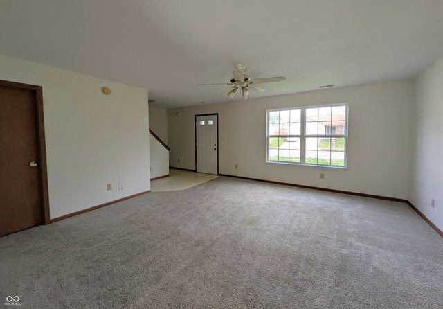 1685 Thresher Drive, Columbus, IN 47201