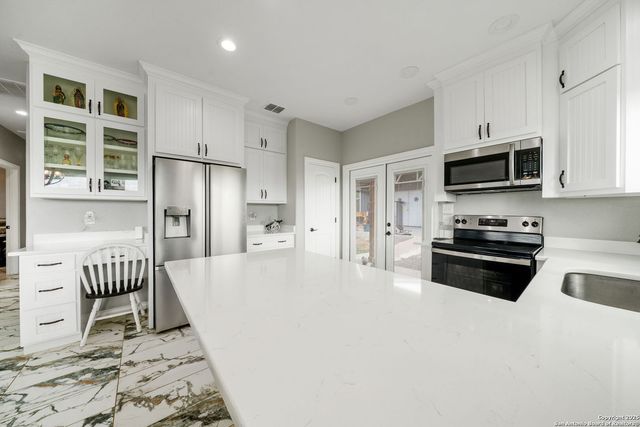 7306 tiff nicole, Von Ormy, TX 78073