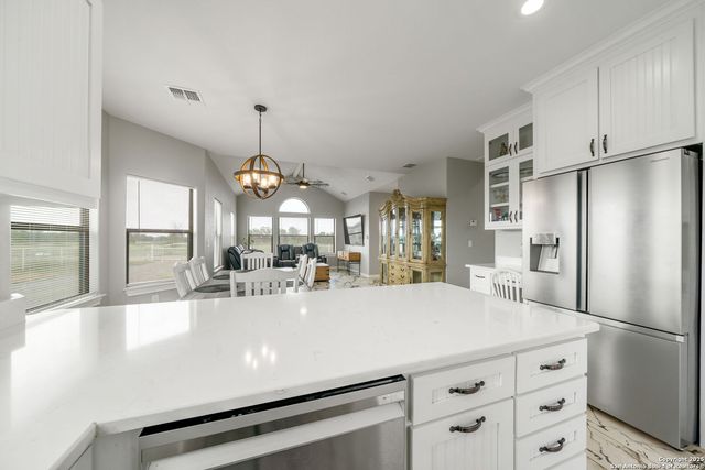 7306 tiff nicole, Von Ormy, TX 78073