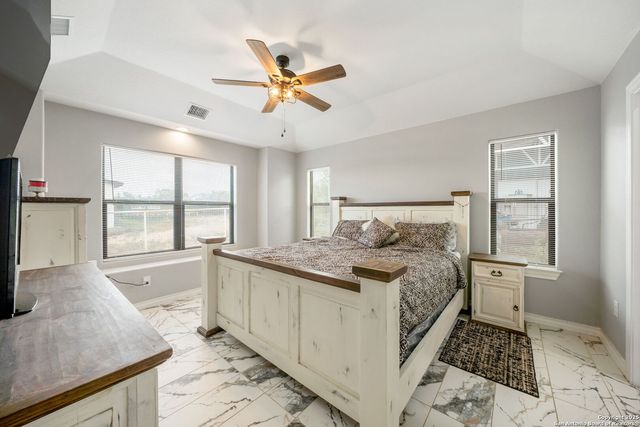 7306 tiff nicole, Von Ormy, TX 78073