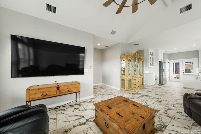 7306 tiff nicole, Von Ormy, TX 78073