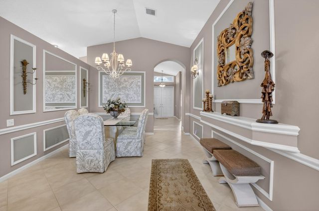 5256 Glenville Drive, Boynton Beach, FL 33437