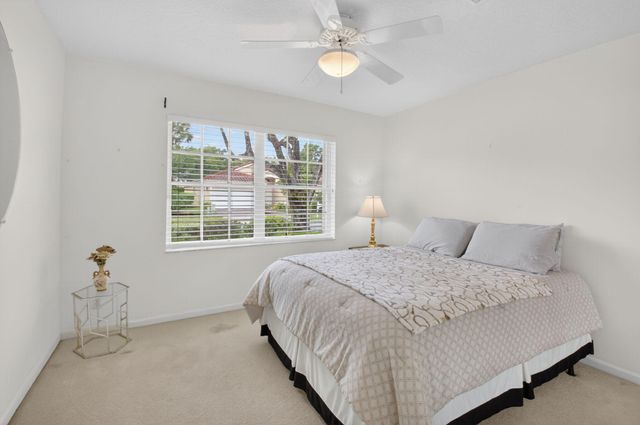 5256 Glenville Drive, Boynton Beach, FL 33437