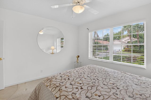 5256 Glenville Drive, Boynton Beach, FL 33437