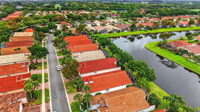 5256 Glenville Drive, Boynton Beach, FL 33437