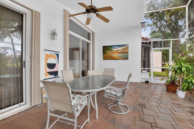 5256 Glenville Drive, Boynton Beach, FL 33437
