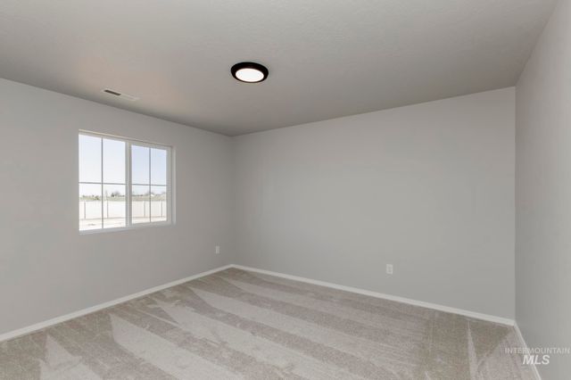 840 Morrow St, Mountain Home, ID 83647