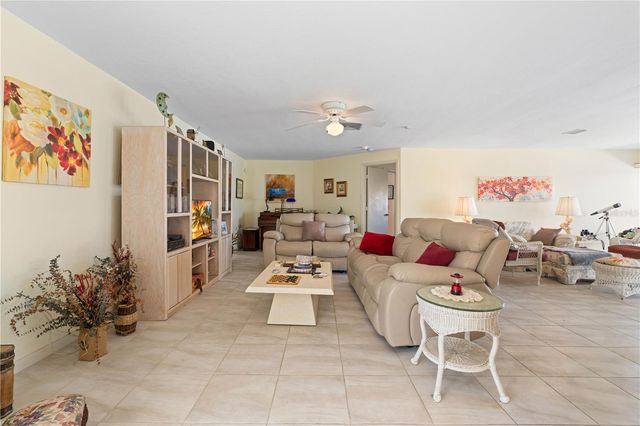 109 W TARPON BOULEVARD NW, Port Charlotte, FL 33952