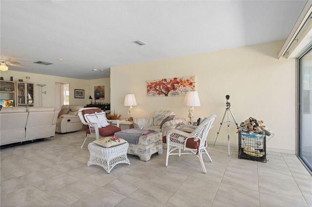 109 W TARPON BOULEVARD NW, Port Charlotte, FL 33952