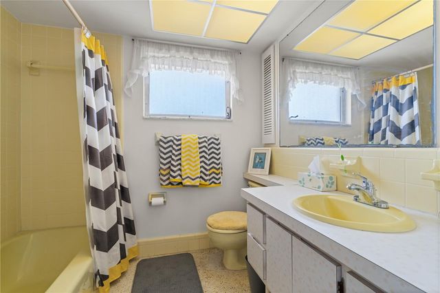 109 W TARPON BOULEVARD NW, Port Charlotte, FL 33952