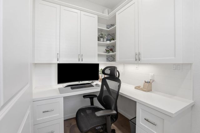 2481 Apple Tree Way, Gilroy, CA 95020