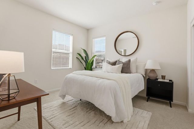 2481 Apple Tree Way, Gilroy, CA 95020