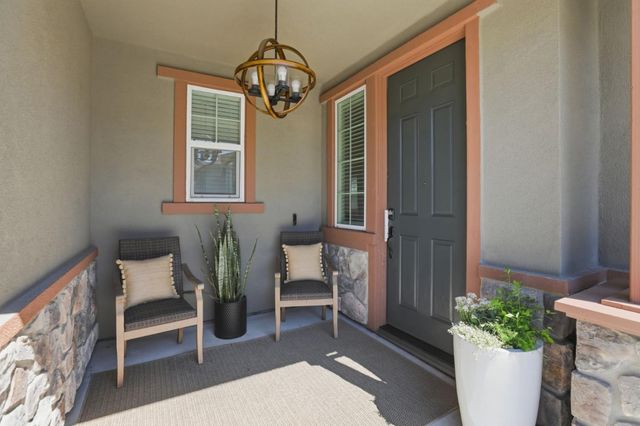 2481 Apple Tree Way, Gilroy, CA 95020