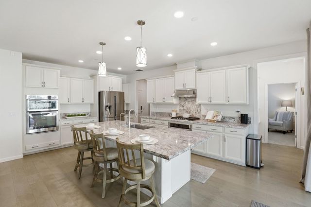 2481 Apple Tree Way, Gilroy, CA 95020