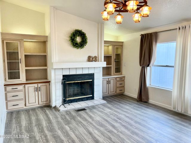 11300 W Ina Road, Tucson, AZ 85743