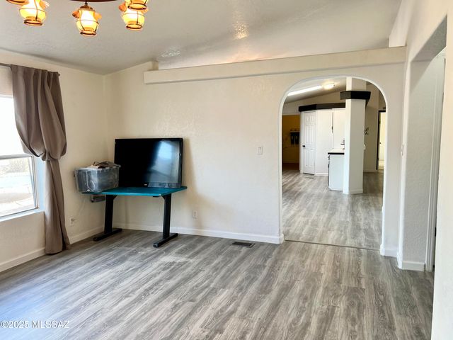 11300 W Ina Road, Tucson, AZ 85743