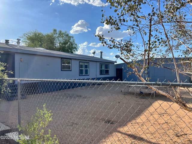 11300 W Ina Road, Tucson, AZ 85743