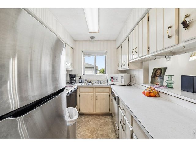 3351 S Field St Apt 112, Lakewood, CO 80227