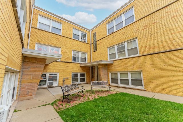 6944 W Diversey Avenue 3S, Chicago, IL 60707