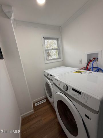 1747 Avenue A, Schenectady, NY 12308