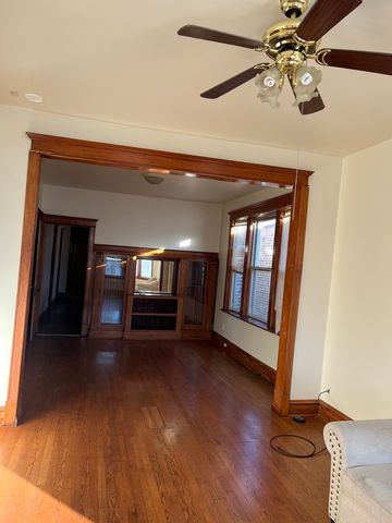 4154 W 21st Place 2, Chicago, IL 60623