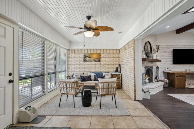 1002 Meridith Drive, Terrell, TX 75160
