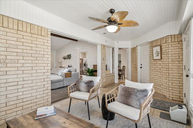 1002 Meridith Drive, Terrell, TX 75160