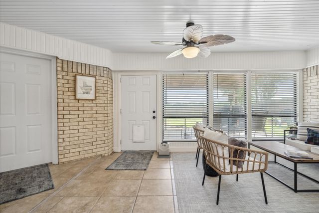 1002 Meridith Drive, Terrell, TX 75160