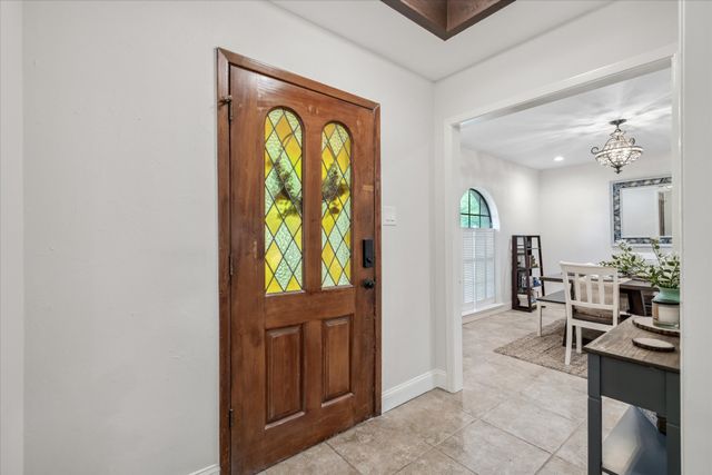 1002 Meridith Drive, Terrell, TX 75160