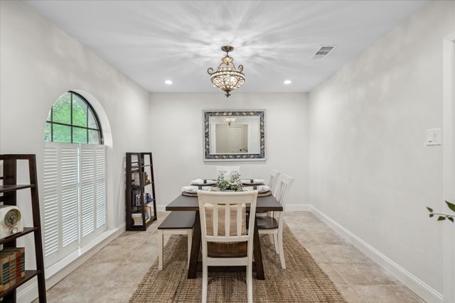 1002 Meridith Drive, Terrell, TX 75160