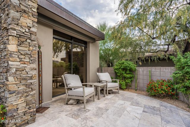10651 E FERNWOOD Lane, Scottsdale, AZ 85262