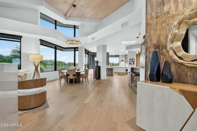 10651 E FERNWOOD Lane, Scottsdale, AZ 85262