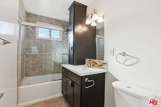 435 W Regent Street, Inglewood, CA 90301