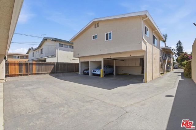 435 W Regent Street, Inglewood, CA 90301