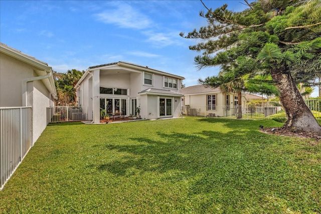 7675 NW 71st Terrace, Parkland, FL 33067