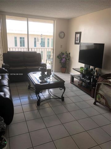 4675 W 18th Ct 701, Hialeah, FL 33012