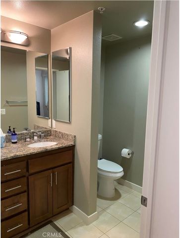 21301 Erwin, Woodland Hills, CA 91367