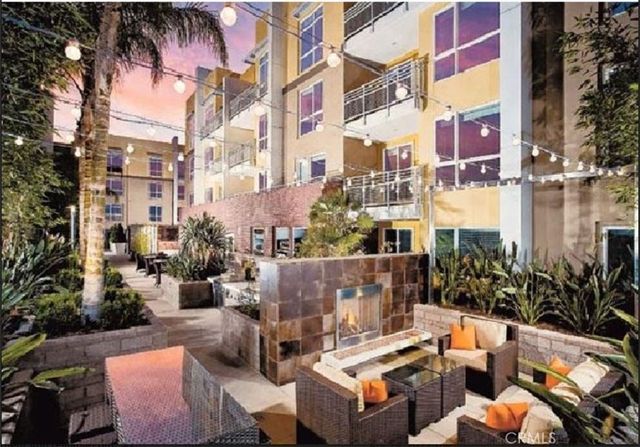 21301 Erwin, Woodland Hills, CA 91367