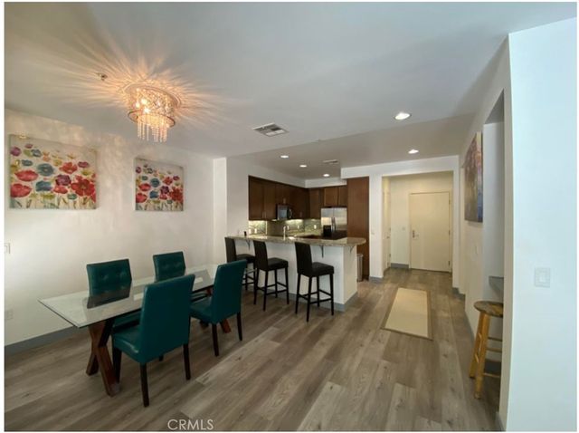 21301 Erwin, Woodland Hills, CA 91367