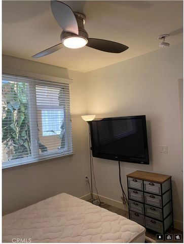 21301 Erwin, Woodland Hills, CA 91367