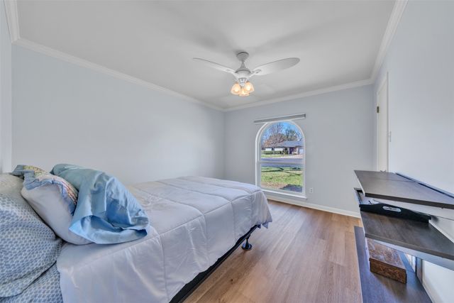 401 Ferenz Court, Crowley, TX 76036