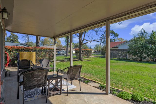 401 Ferenz Court, Crowley, TX 76036