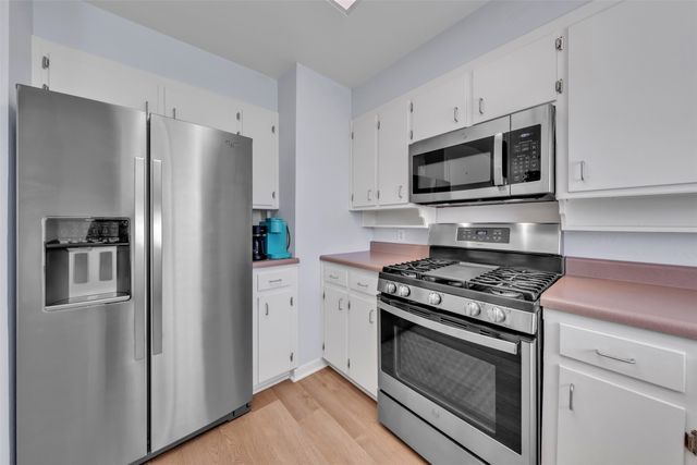 401 Ferenz Court, Crowley, TX 76036