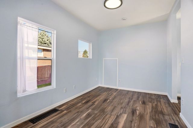 1407 E Crown Ave, Spokane, WA 99207