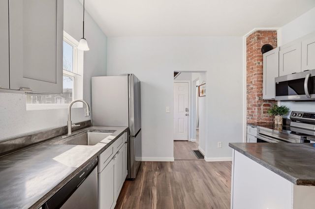 1407 E Crown Ave, Spokane, WA 99207